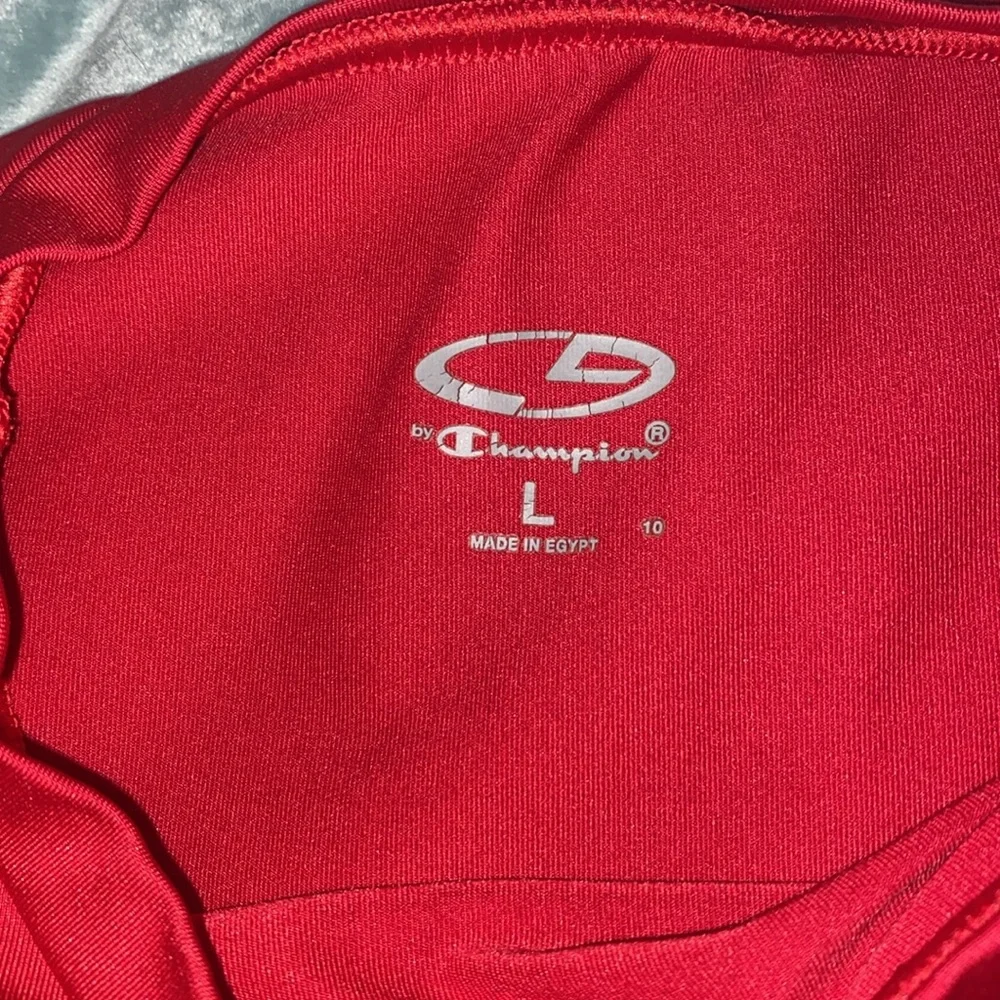 Base Layer - Picture 2 of 3